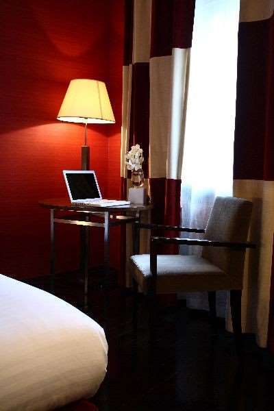 Le Boutique Hotel Garonne By Occitania Hotels Toulouse Rum bild